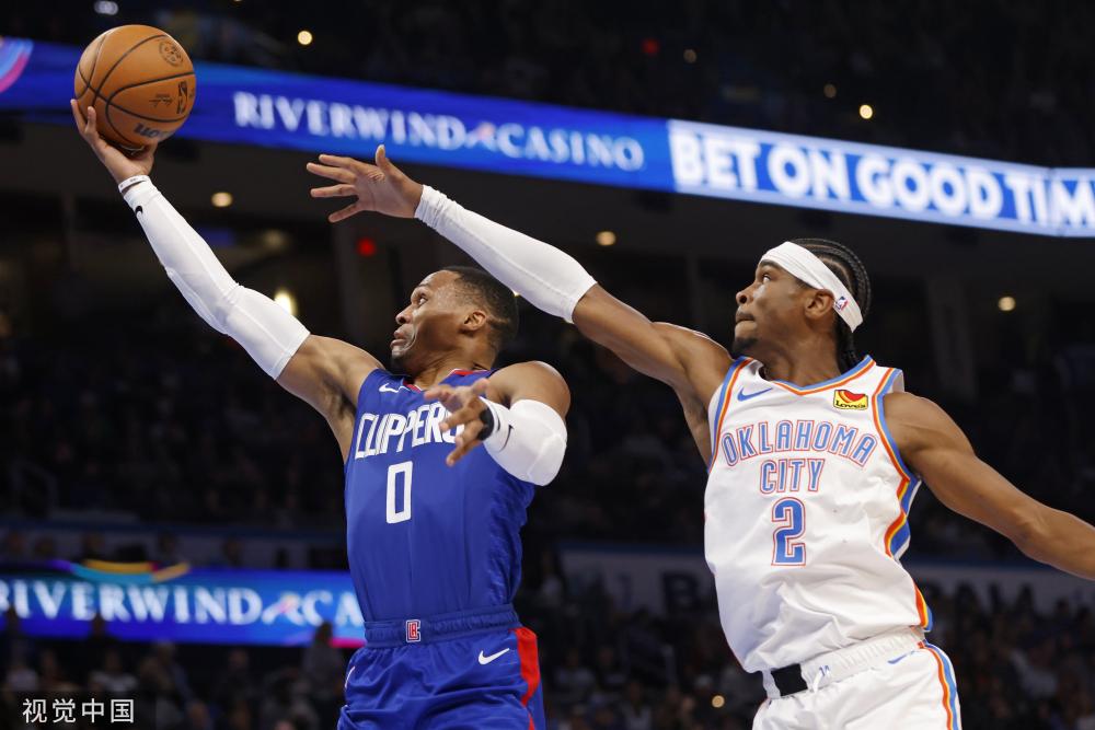 似情况在足 似情况在足